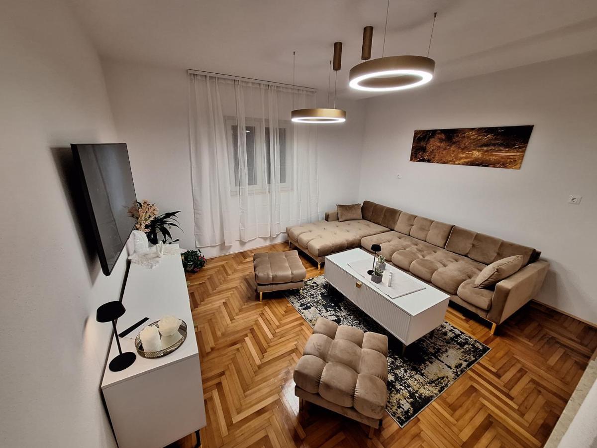 Apartman K. & M. Kolumbic Sveta Nedelja  Exterior foto