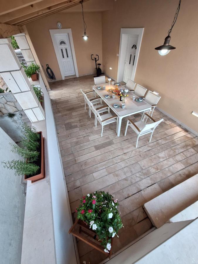Apartman K. & M. Kolumbic Sveta Nedelja  Exterior foto